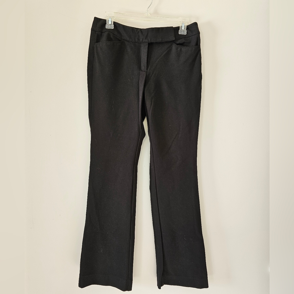 White House Black Market Season Less Bootcut Pants. Spandex. Women's 6r.